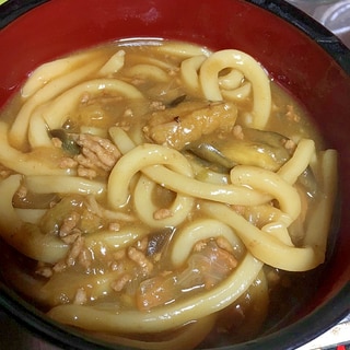 ひき肉と茄子のカレーうどん